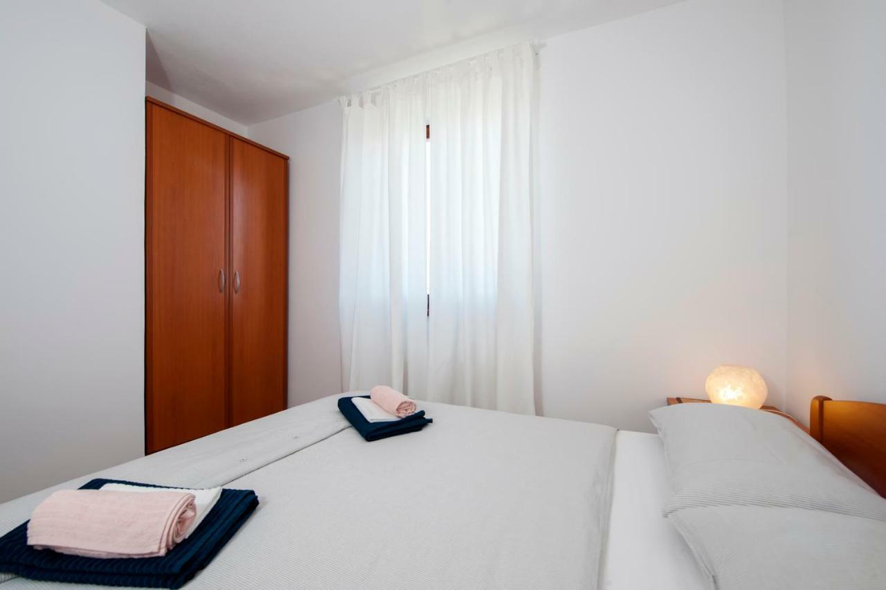 Apartment Thalassa Rovinj Exterior photo