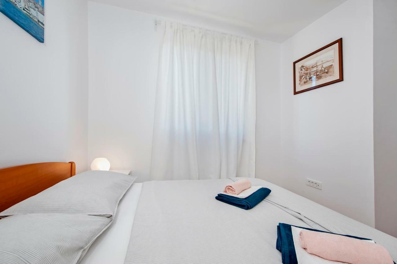 Apartment Thalassa Rovinj Exterior photo